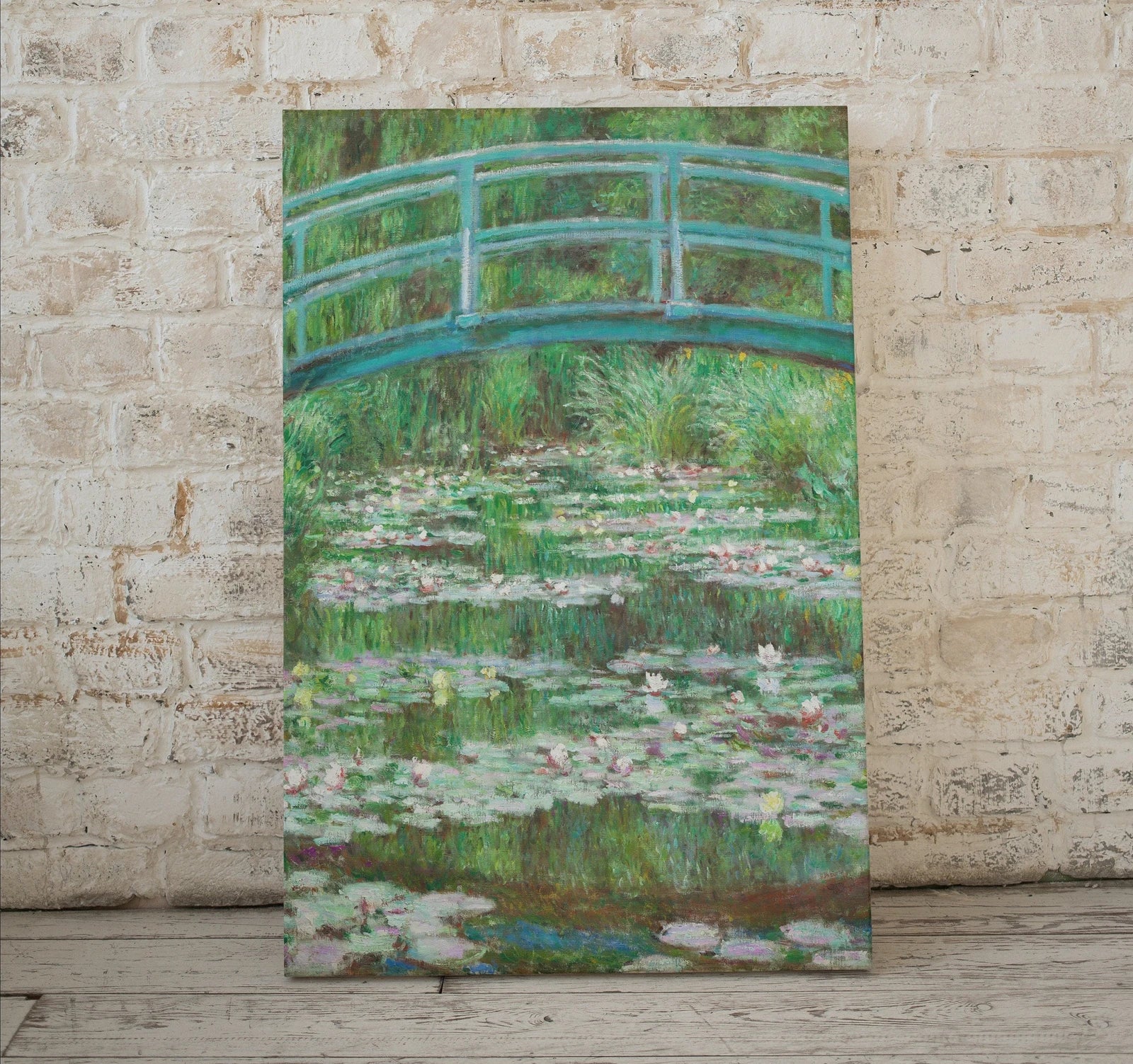 Célèbre peinture de Claude Monet, pont et nénuphars. Téléchargement instantané de décor vintage. Impression botanique de Monet à imprimer. Décor vertical