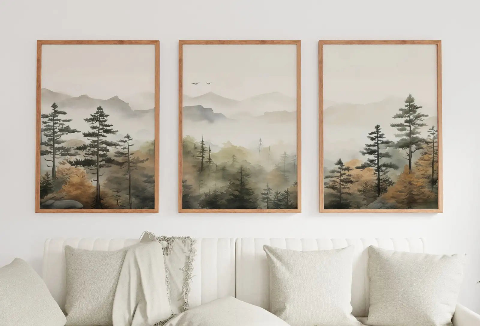 Tableau mural en 3 pièces de forêt et montagne en automne. Tableau de nature abstraite. Paysage d’automne à l’aquarelle. Décoration moderne et minimaliste. Art mural de forêt de pins.