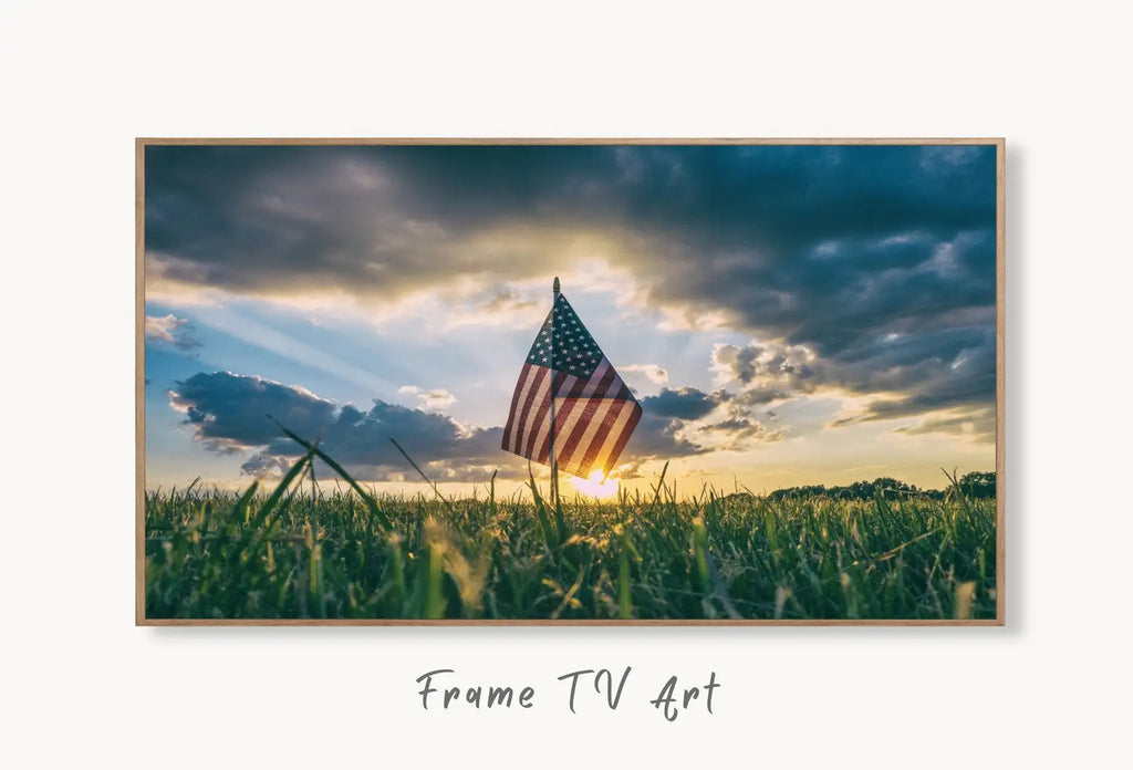 Samsung Frame TV art 4K, décor du 4 juillet, jour de l’indépendance. Drapeau américain patriotique au coucher du soleil. Téléchargement numérique instantané. Art pour TV