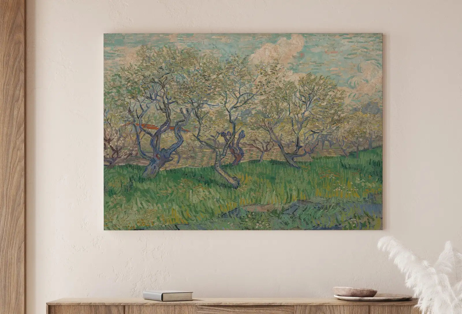 Verger en fleurs de Vincent van Gogh, impression d’art célèbre : Une autre œuvre célèbre de Van Gogh. Capturant la beauté des vergers en fleurs. Téléchargez cette impression instantanément.