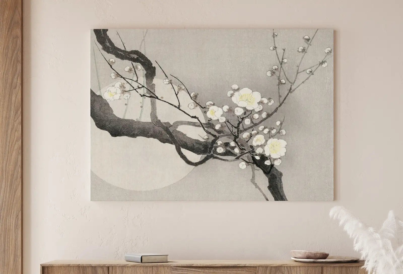 Art mural japonais vintage - Fleurs de prunier : Une illustration d’art japonais antique représentant des fleurs de prunier. Téléchargement instantané.