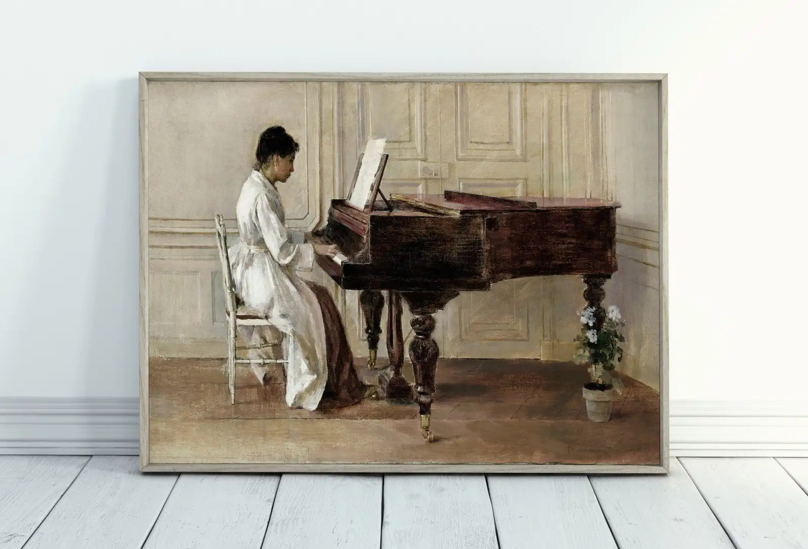 Femme pianiste d’après une peinture à l’huile vintage : Transformez votre mur avec cette impression rustique de femme jouant du piano. Le style vintage apportera une ambiance chaleureuse.